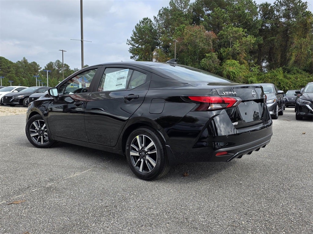 2025 Nissan Versa 1.6 SV
