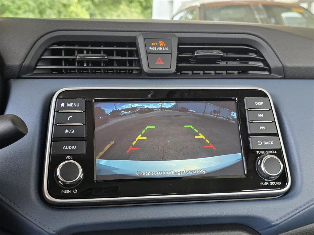 2025 Nissan Versa 1.6 SV