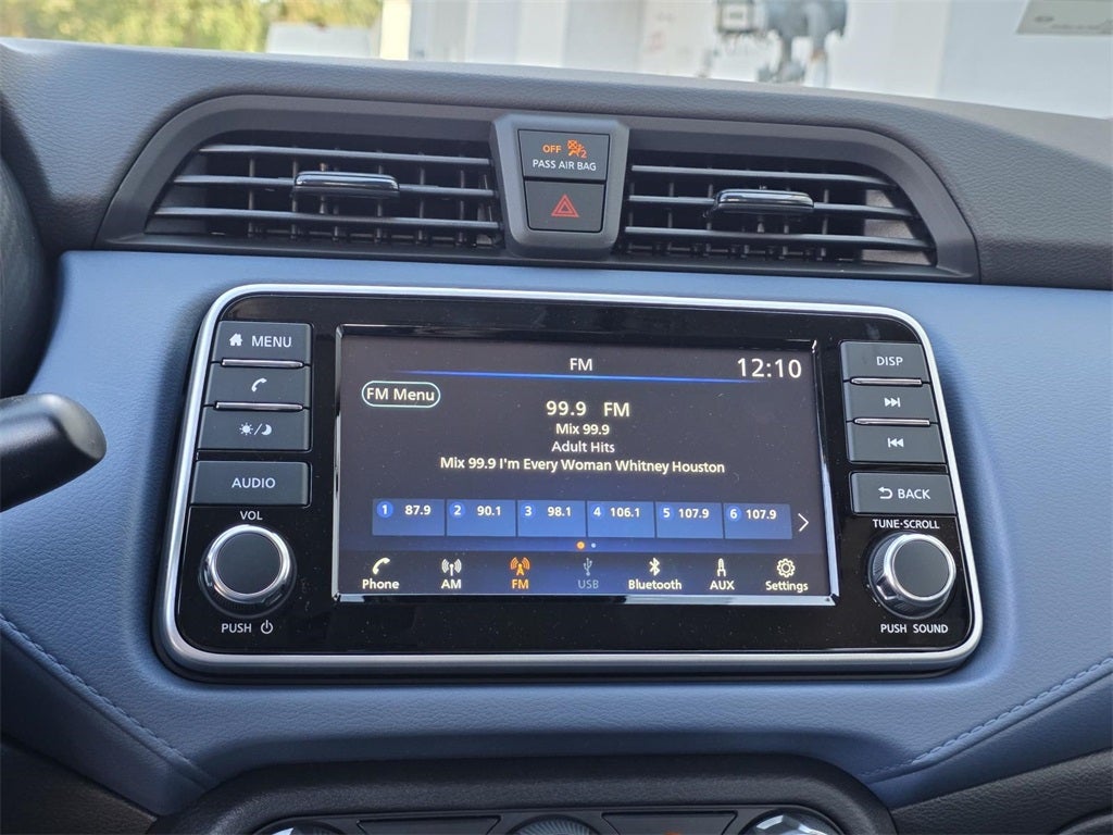 2025 Nissan Versa 1.6 SV