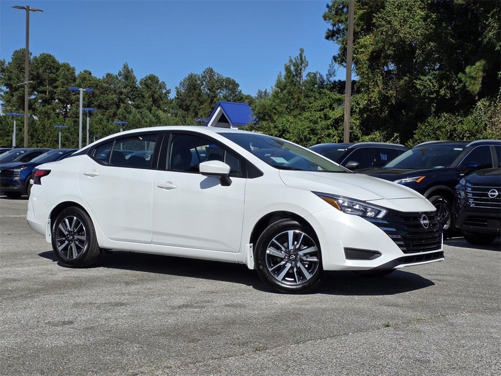 2025 Nissan Versa 1.6 SV