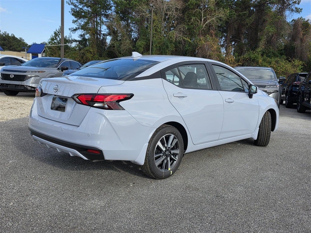 2025 Nissan Versa 1.6 SV