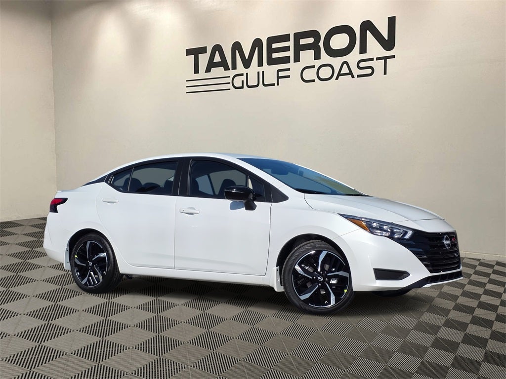 2025 Nissan Versa 1.6 SR