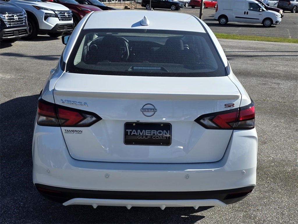 2025 Nissan Versa 1.6 SR