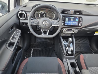 2025 Nissan Versa 1.6 SR
