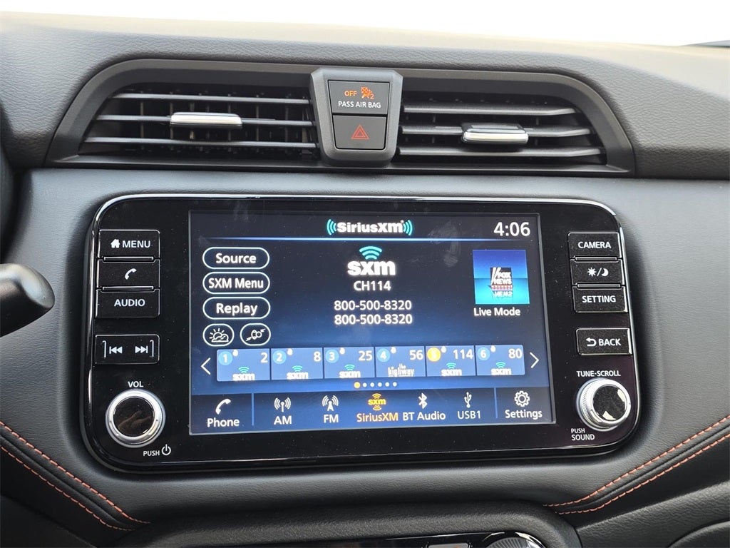 2025 Nissan Versa 1.6 SR