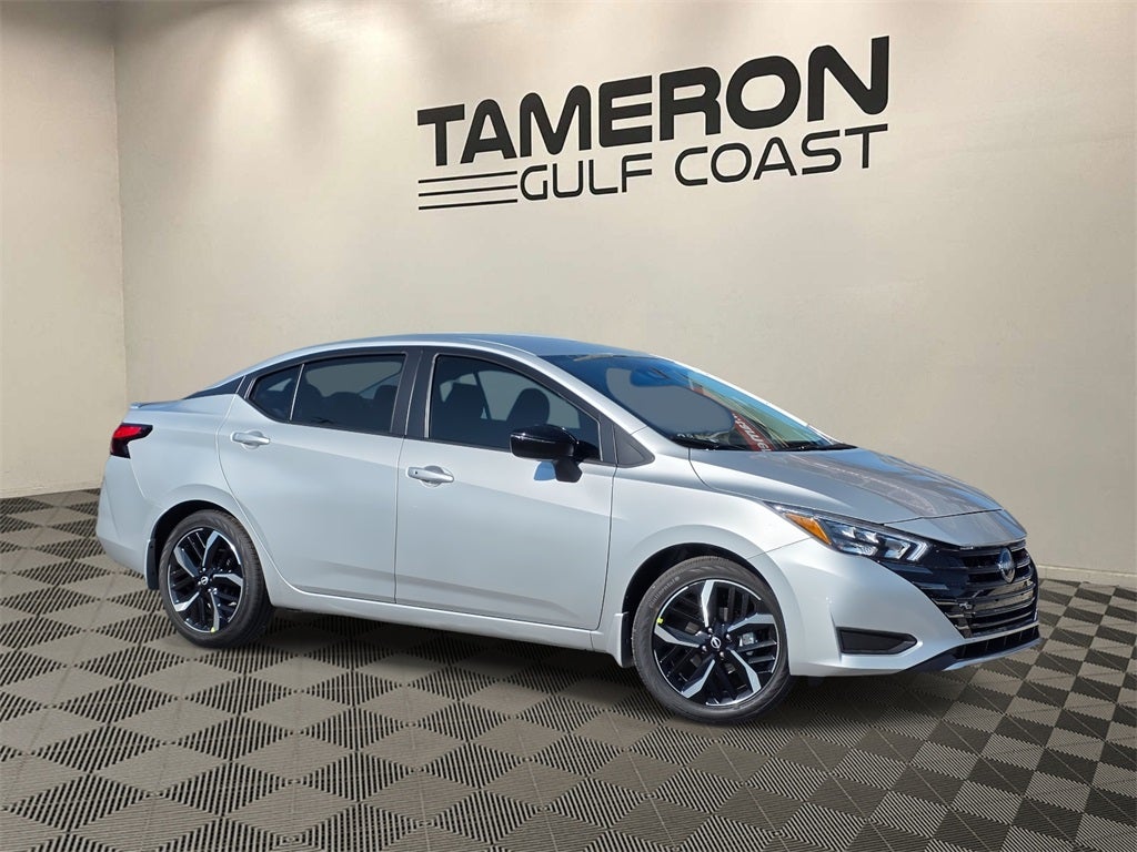 2025 Nissan Versa 1.6 SR