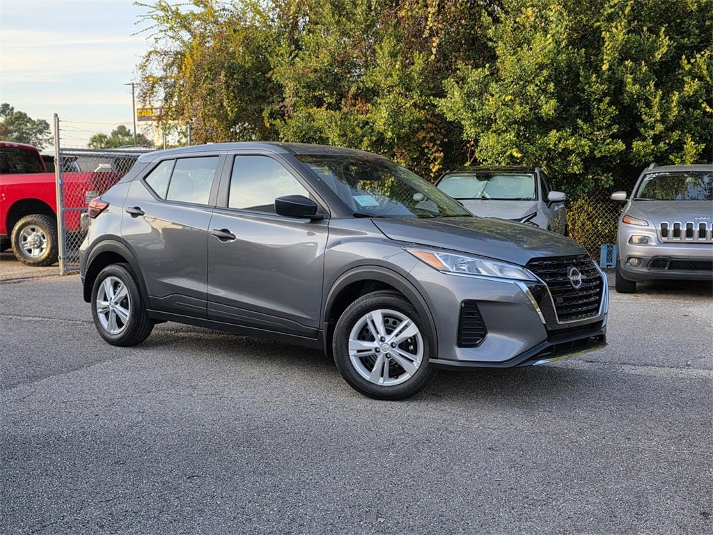 2025 Nissan Kicks Play S