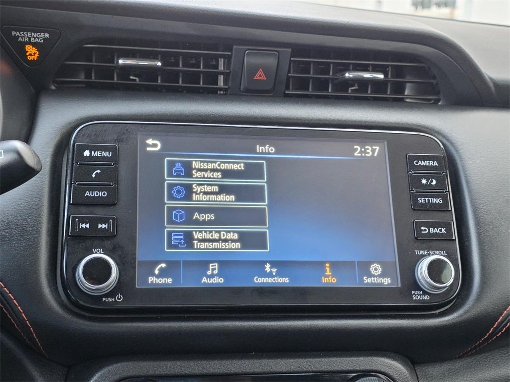 2024 Nissan Kicks SR