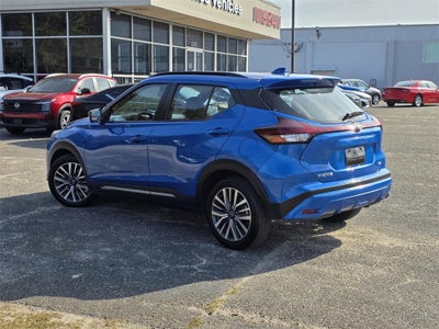 2024 Nissan Kicks SR
