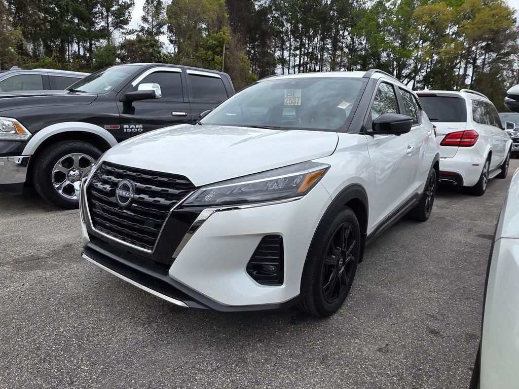 2024 Nissan Kicks SR