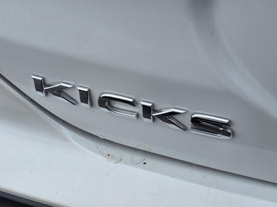 2024 Nissan Kicks SR