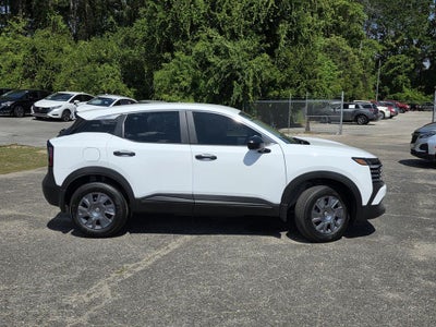 2026 Nissan Kicks S