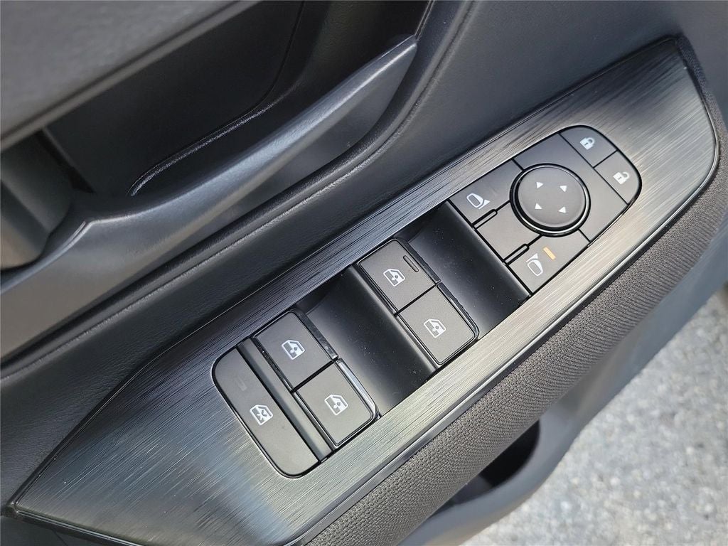 2027 Nissan Kicks S
