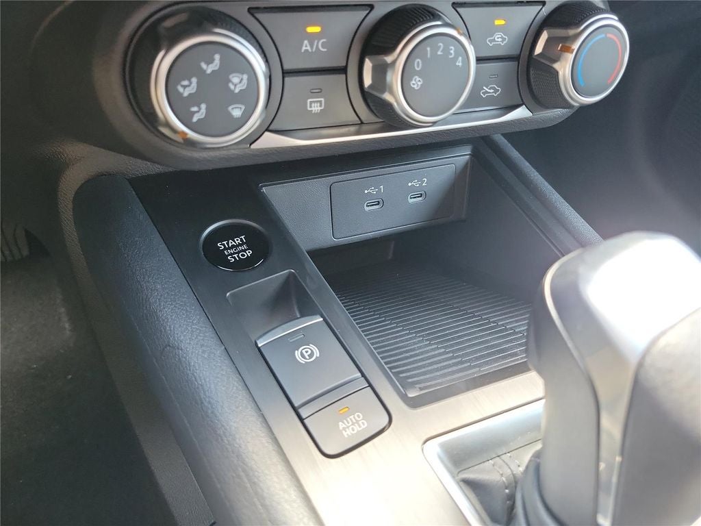 2027 Nissan Kicks S