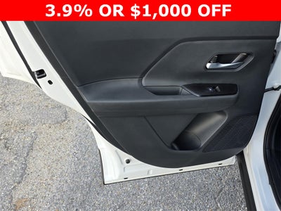 2026 Nissan Kicks SV