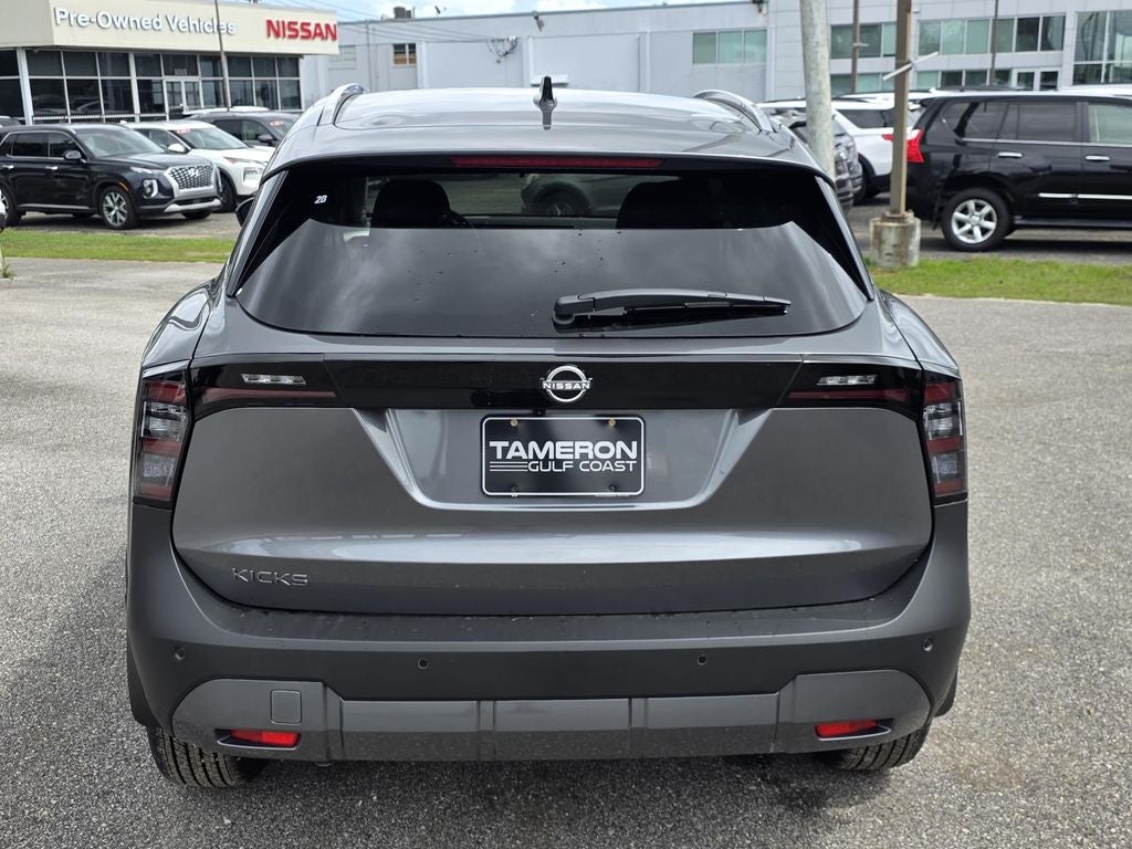 2026 Nissan Kicks SV