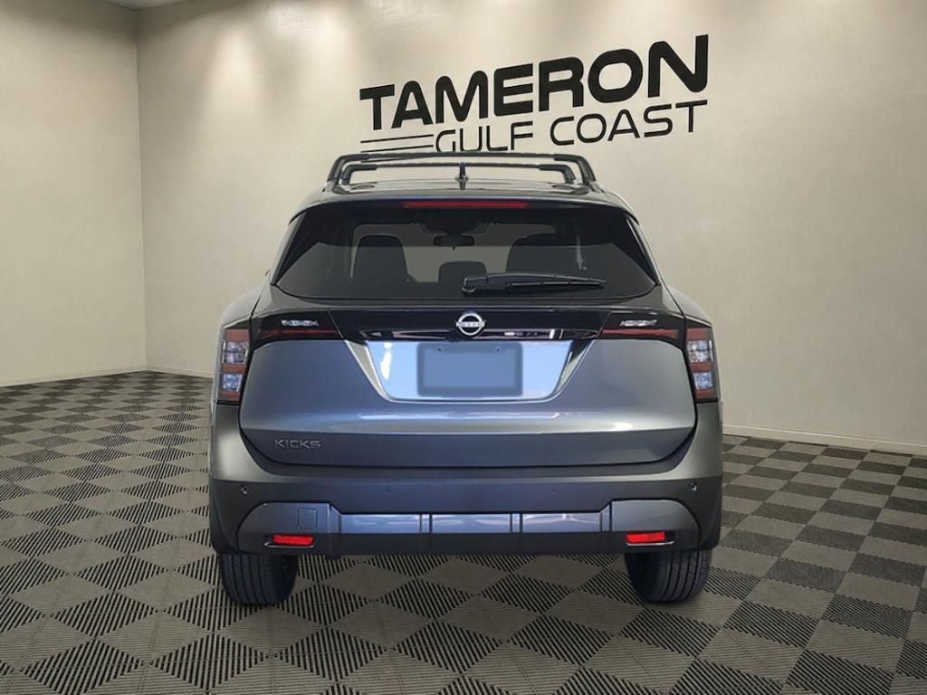 2027 Nissan Kicks SV
