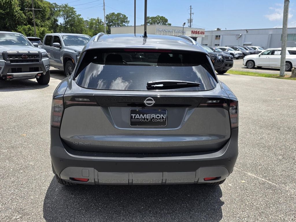 2026 Nissan Kicks SV