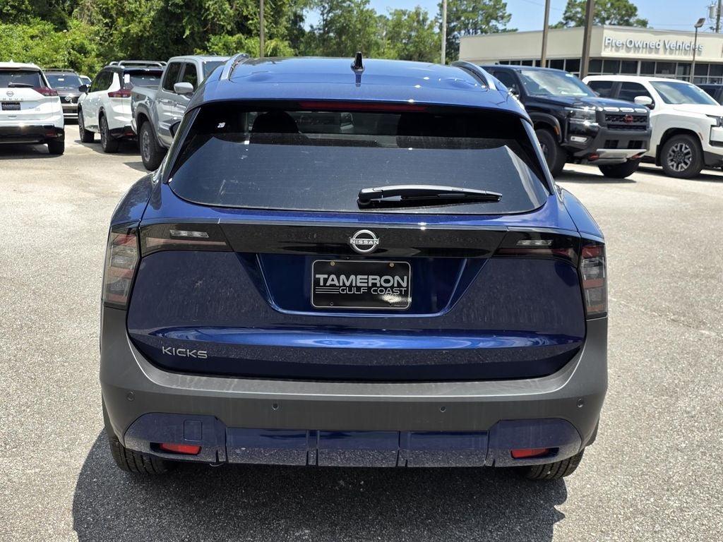 2026 Nissan Kicks SV