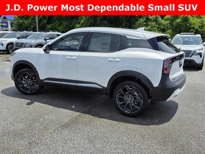 2025 Nissan Kicks SR