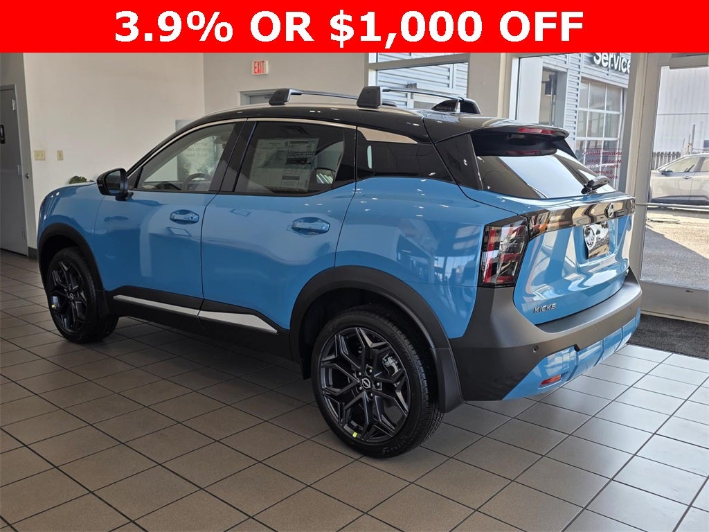 2026 Nissan Kicks SR