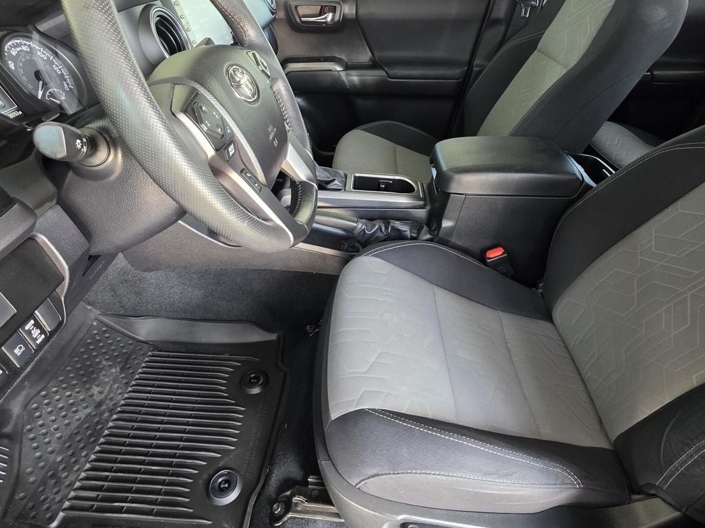 2022 Toyota Tacoma TRD Sport V6