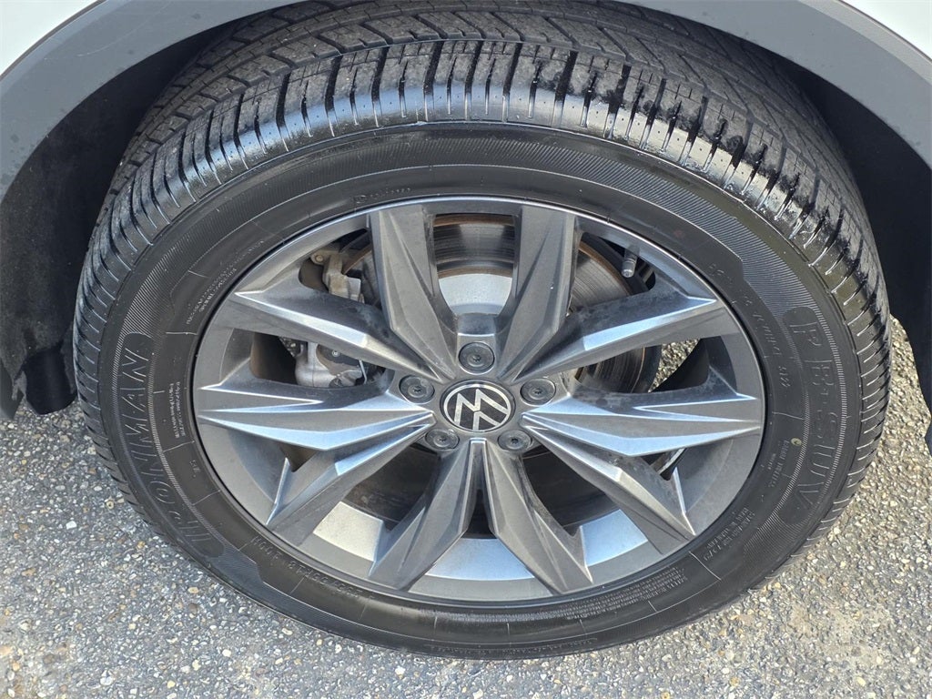 2024 Volkswagen Tiguan 2.0T SE