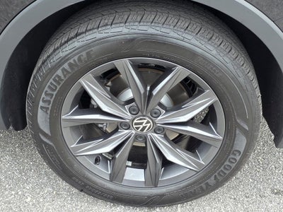 2023 Volkswagen Tiguan 2.0T SE
