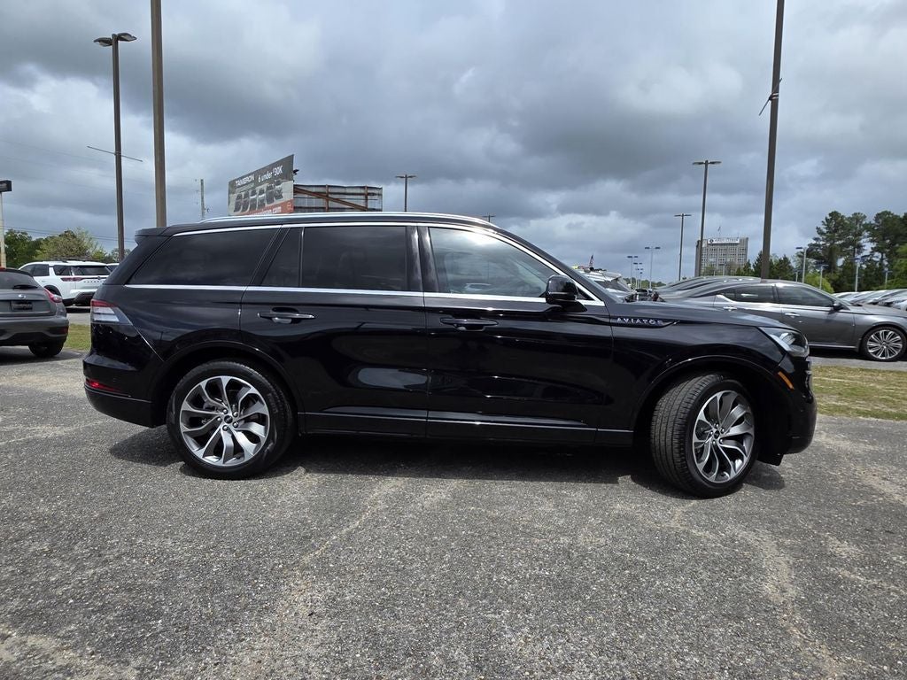 2022 Lincoln Aviator Plug-In Hybrid Grand Touring