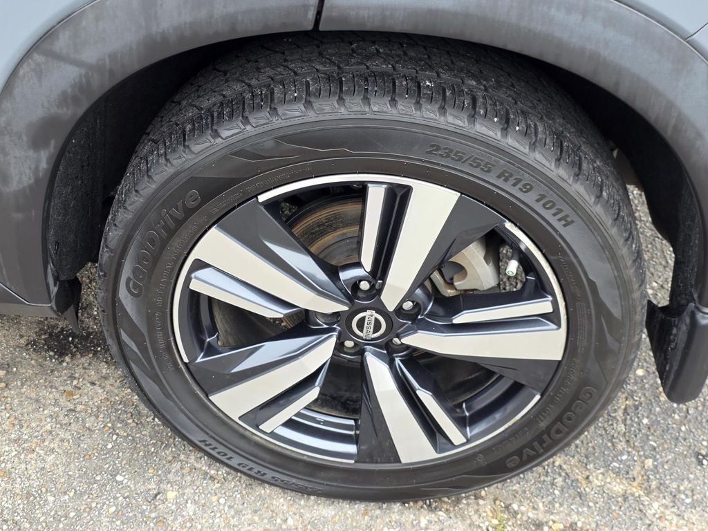 2021 Nissan Rogue SL