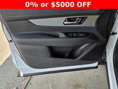 2025 Nissan Murano SV