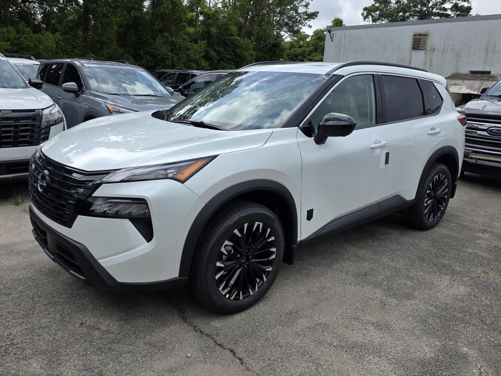 2026 Nissan Rogue Dark Armor's photo