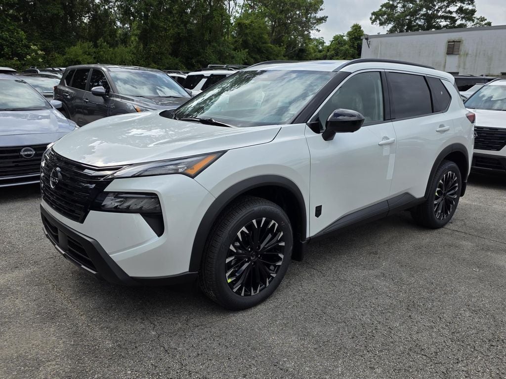 2026 Nissan Rogue Dark Armor's photo