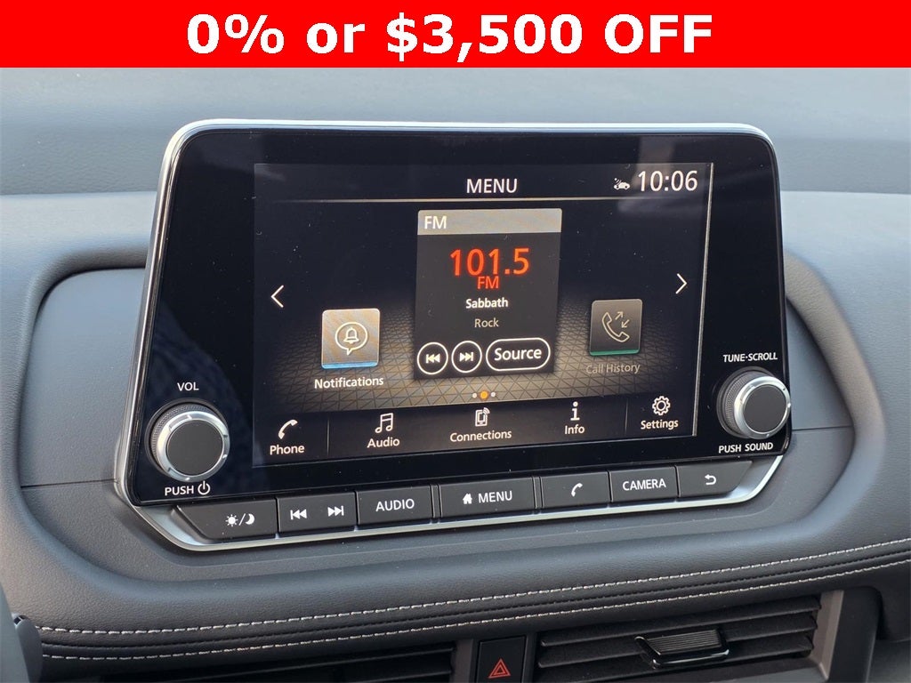 2026 Nissan Rogue Dark Armor