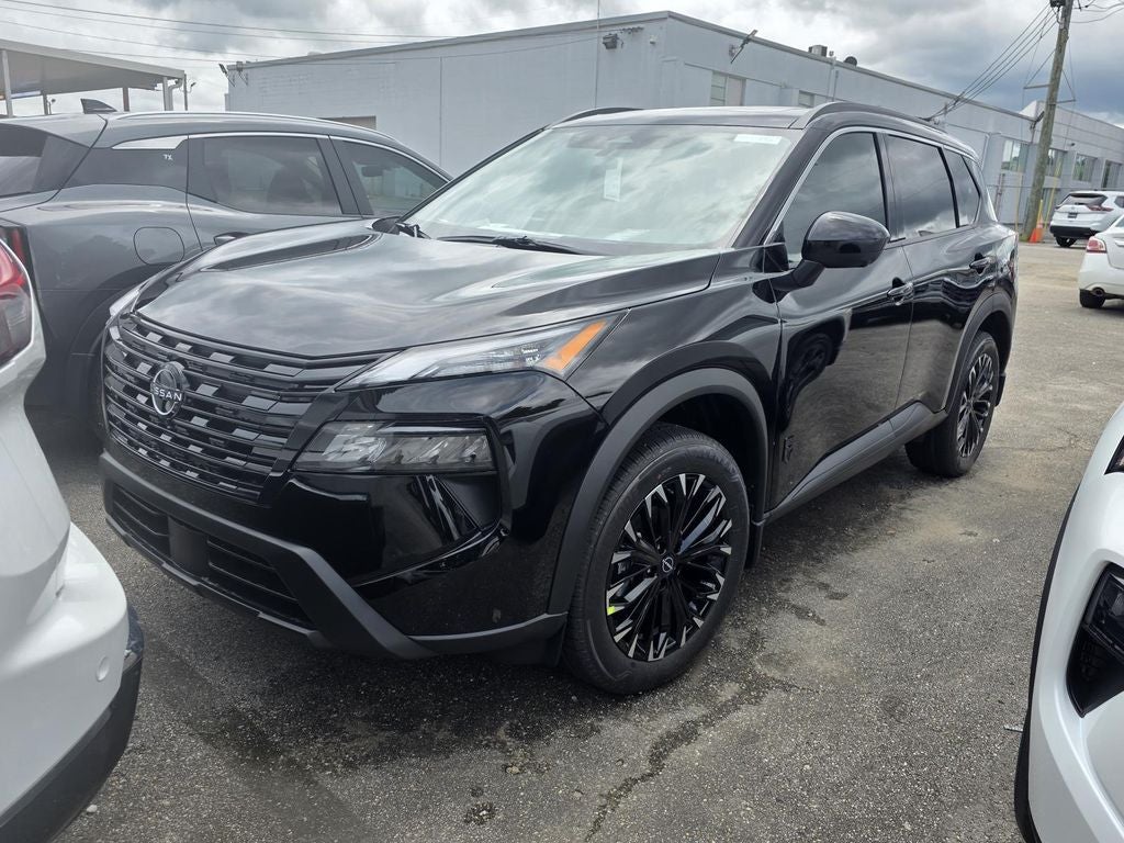 2026 Nissan Rogue Dark Armor's photo