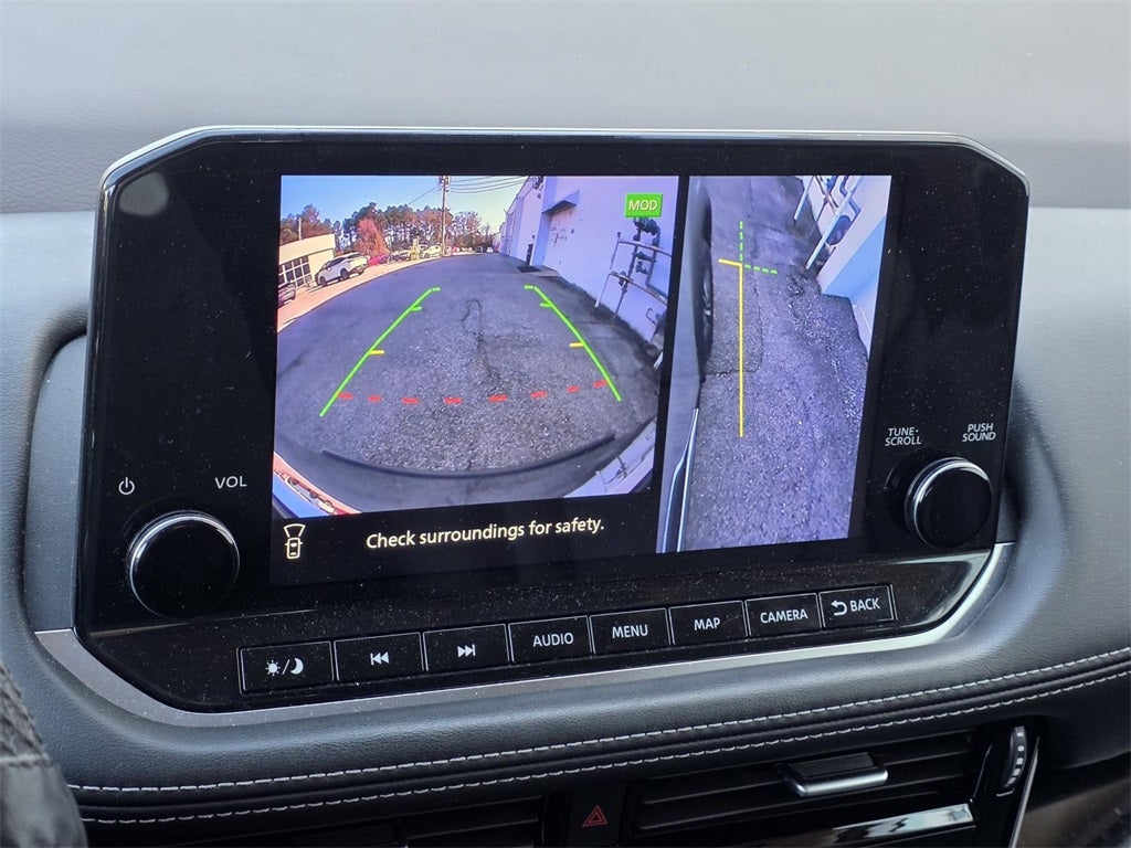 2022 Nissan Rogue SL