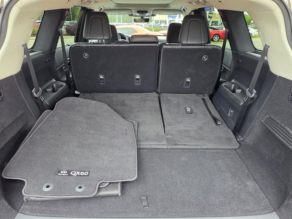 2023 INFINITI QX60 LUXE