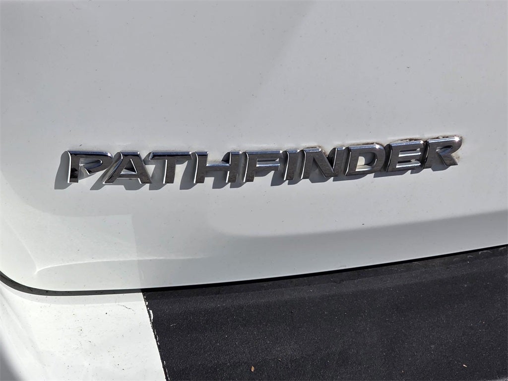 2019 Nissan Pathfinder SL
