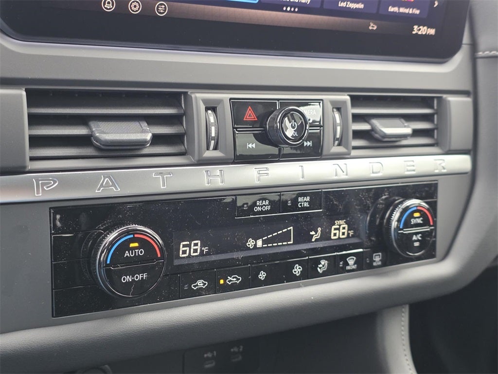 2026 Nissan Pathfinder S