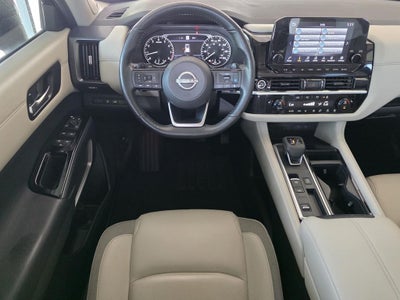 2024 Nissan Pathfinder SL Premium Package