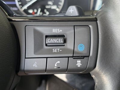 2024 Nissan Pathfinder SL Premium Package