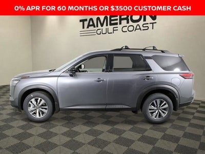 2026 Nissan Pathfinder SL
