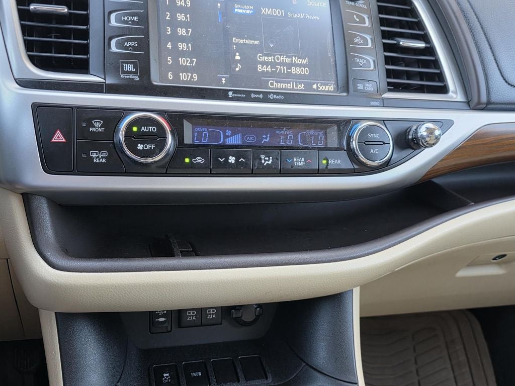 2017 Toyota Highlander Limited