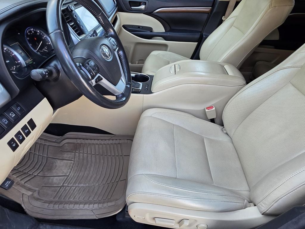 2017 Toyota Highlander Limited