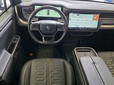 2025 Rivian R1S Adventure Dual Motor Standard Pack