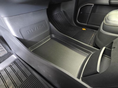 2025 Rivian R1S Adventure Dual Motor Standard Pack