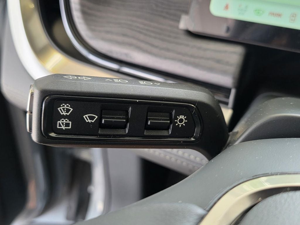 2025 Rivian R1S Adventure Dual Motor Standard Pack