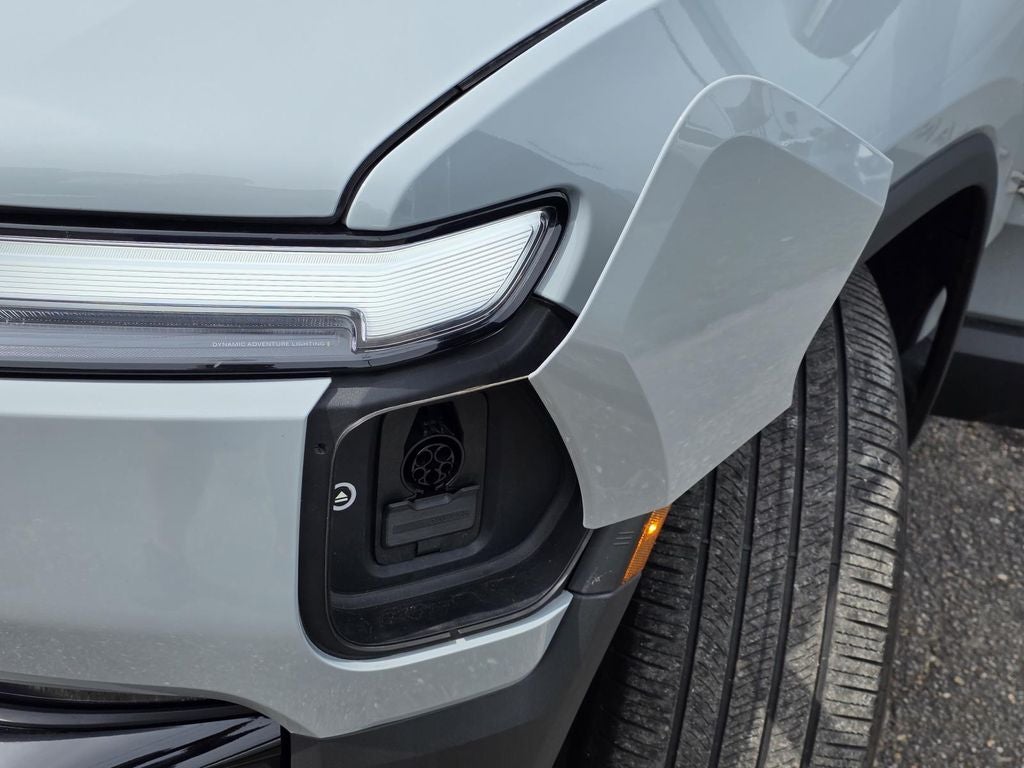 2025 Rivian R1S Adventure Dual Motor Standard Pack