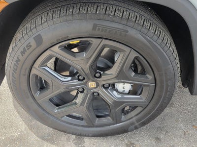 2025 Rivian R1S Adventure Dual Motor Standard Pack