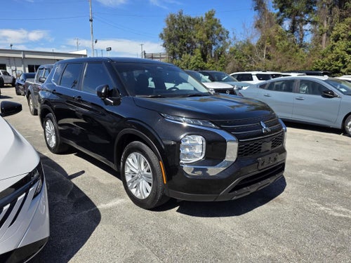 2023 Mitsubishi Outlander ES